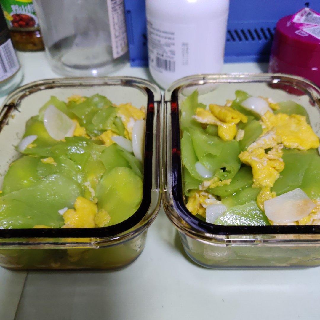 莴笋炒蛋