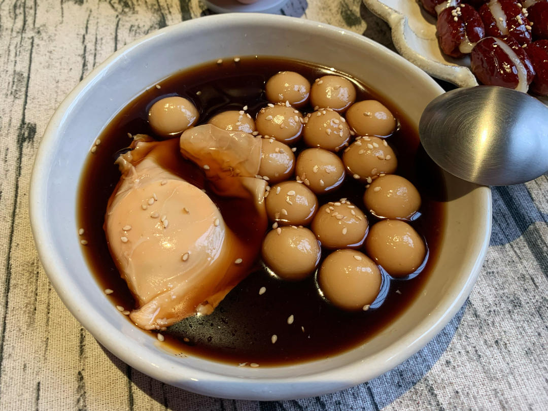 红糖糯米小圆子