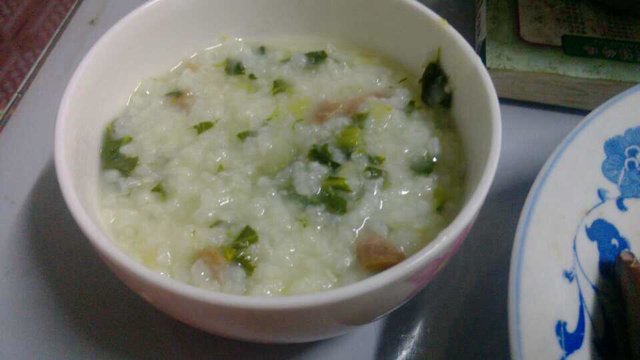 青菜香肠粥（懒人电饭锅版）