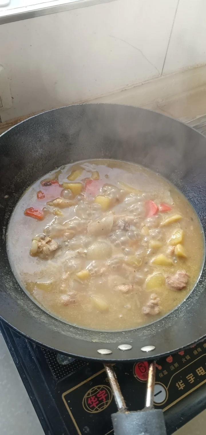 咖喱鸡肉饭