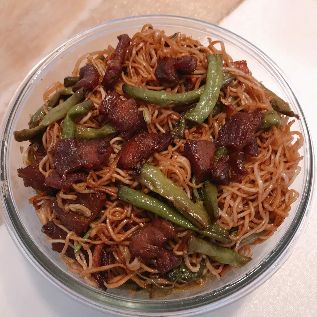 妈妈的豆角肉卤面的做法