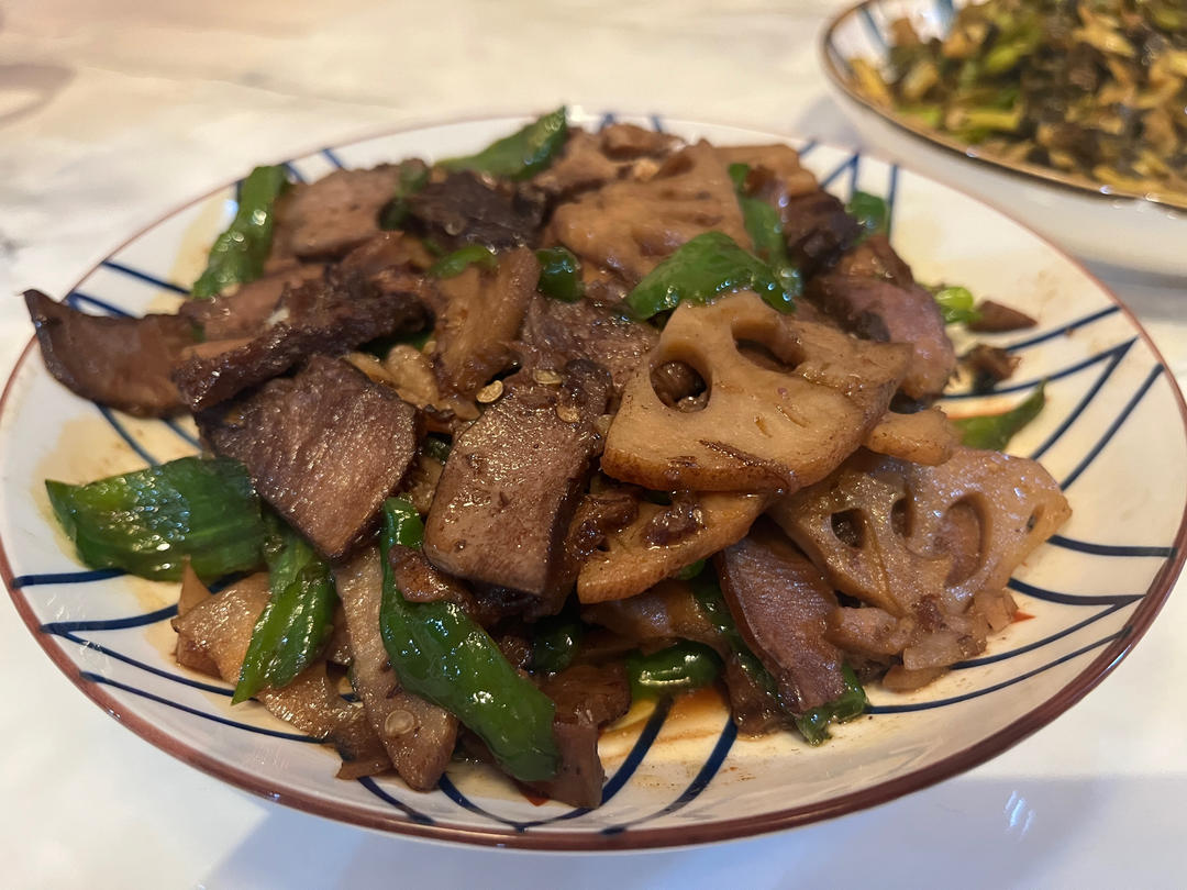 我家的小饭桌