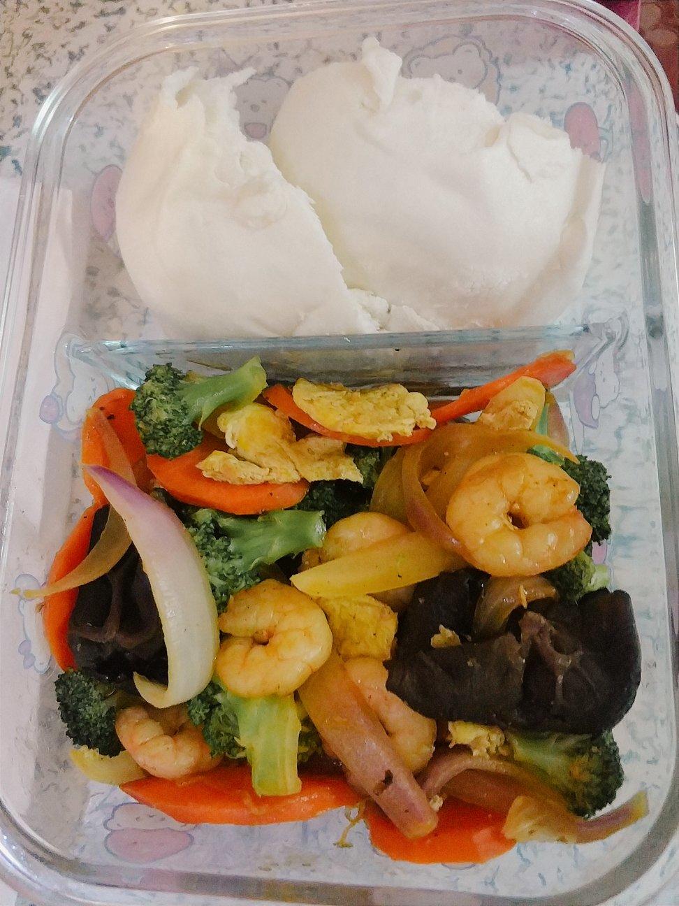 健康低卡家常菜 - 西兰花虾仁木耳炒蛋