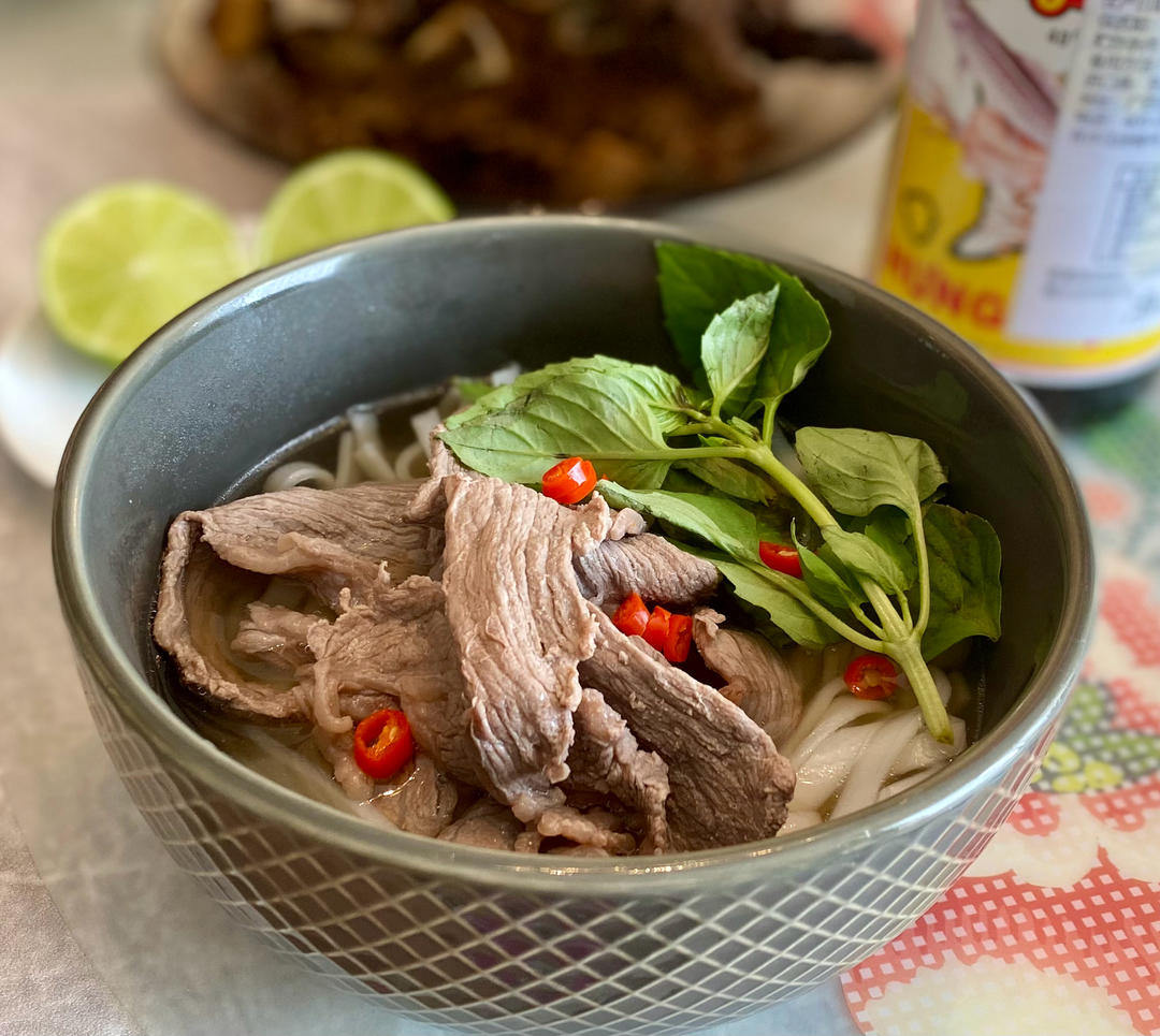 越南牛河 Pho，关键是清澈鲜甜的汤头