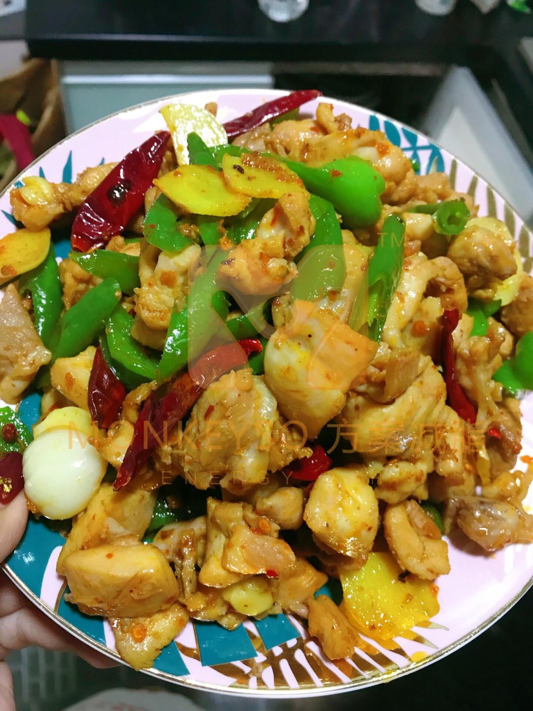 减脂版-炒鸡腿肉的做法