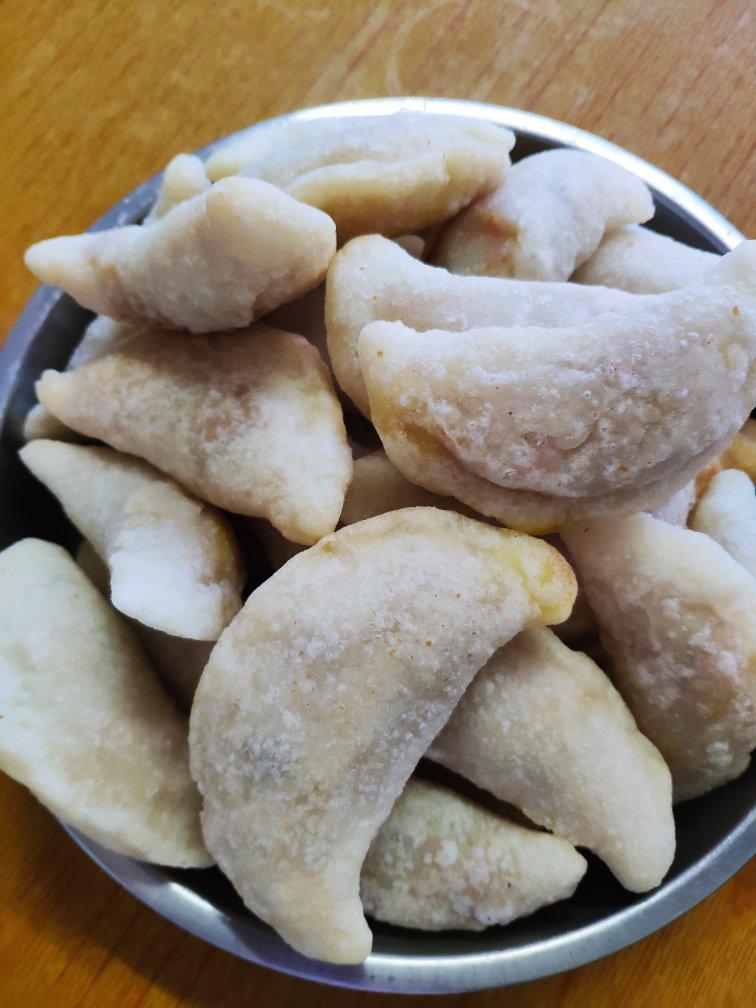 家乡咸鸡笼