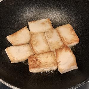 豆腐肉煲的做法 步骤2
