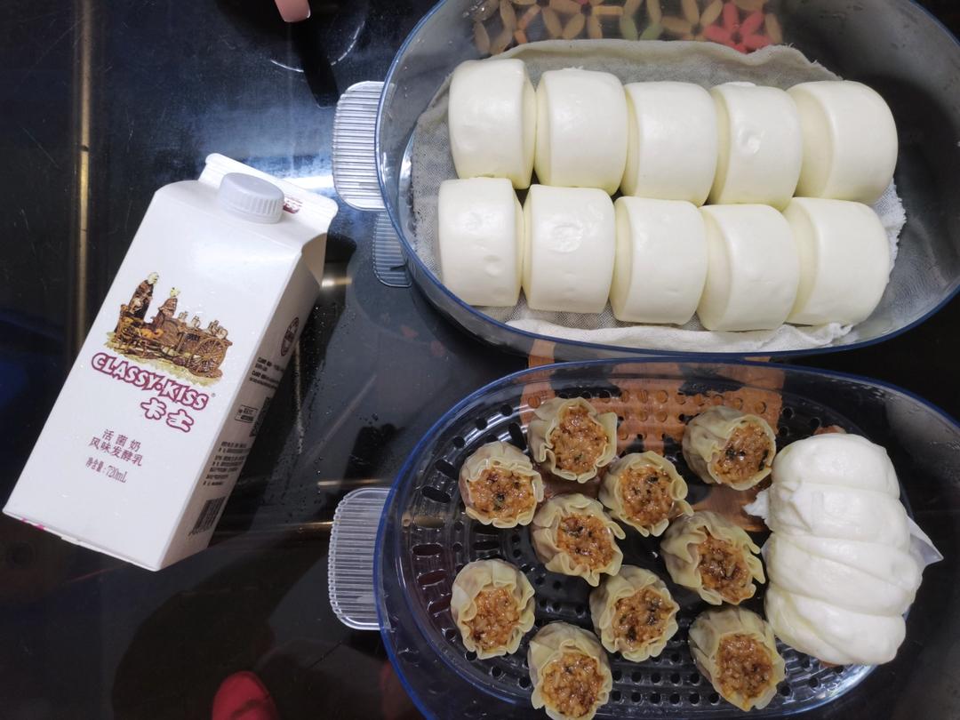 大兰的早餐桌