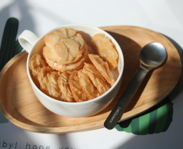 《An。安》Pierrre Herme大师的杏仁瓦片 | 美味 · 烘培的做法