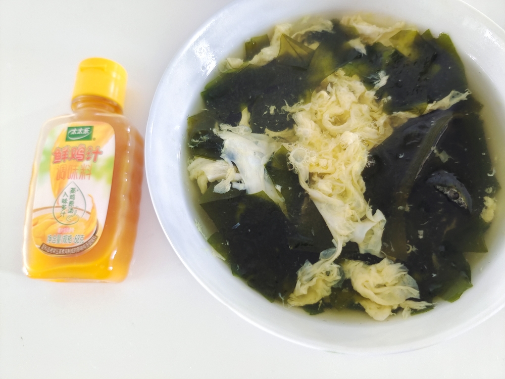 海藻（紫菜）鸡蛋汤