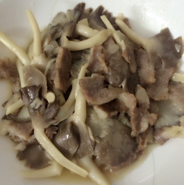 蘑菇炒肉丝