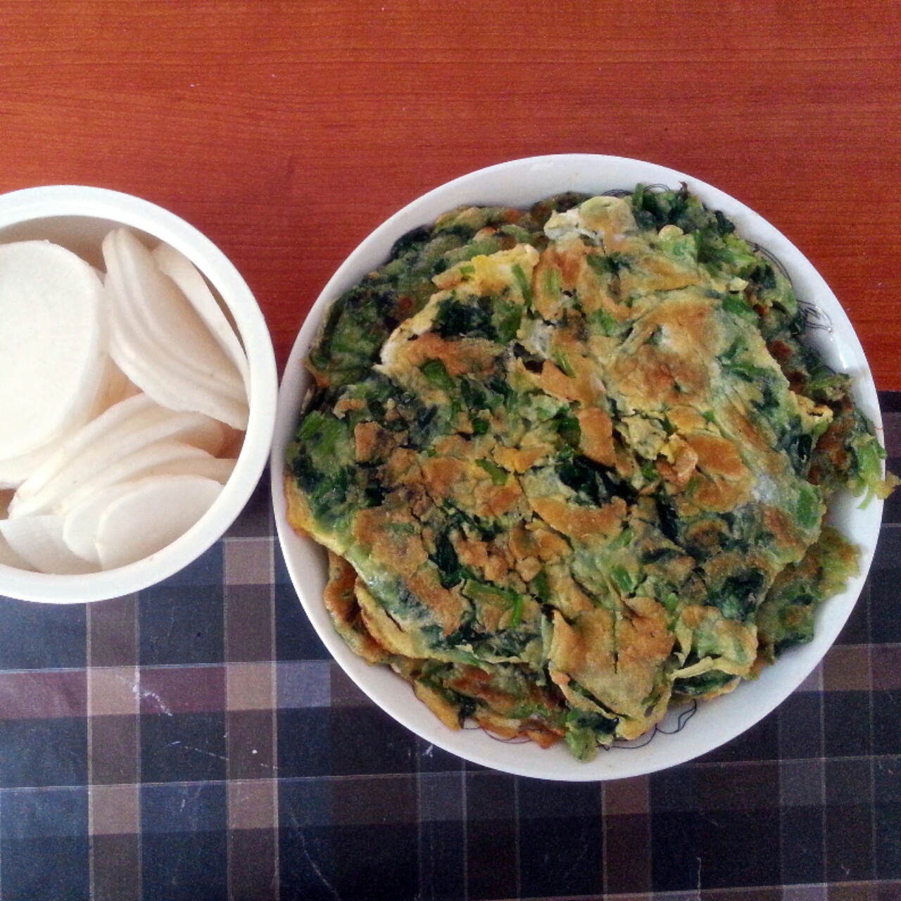 菠菜鸡蛋饼
