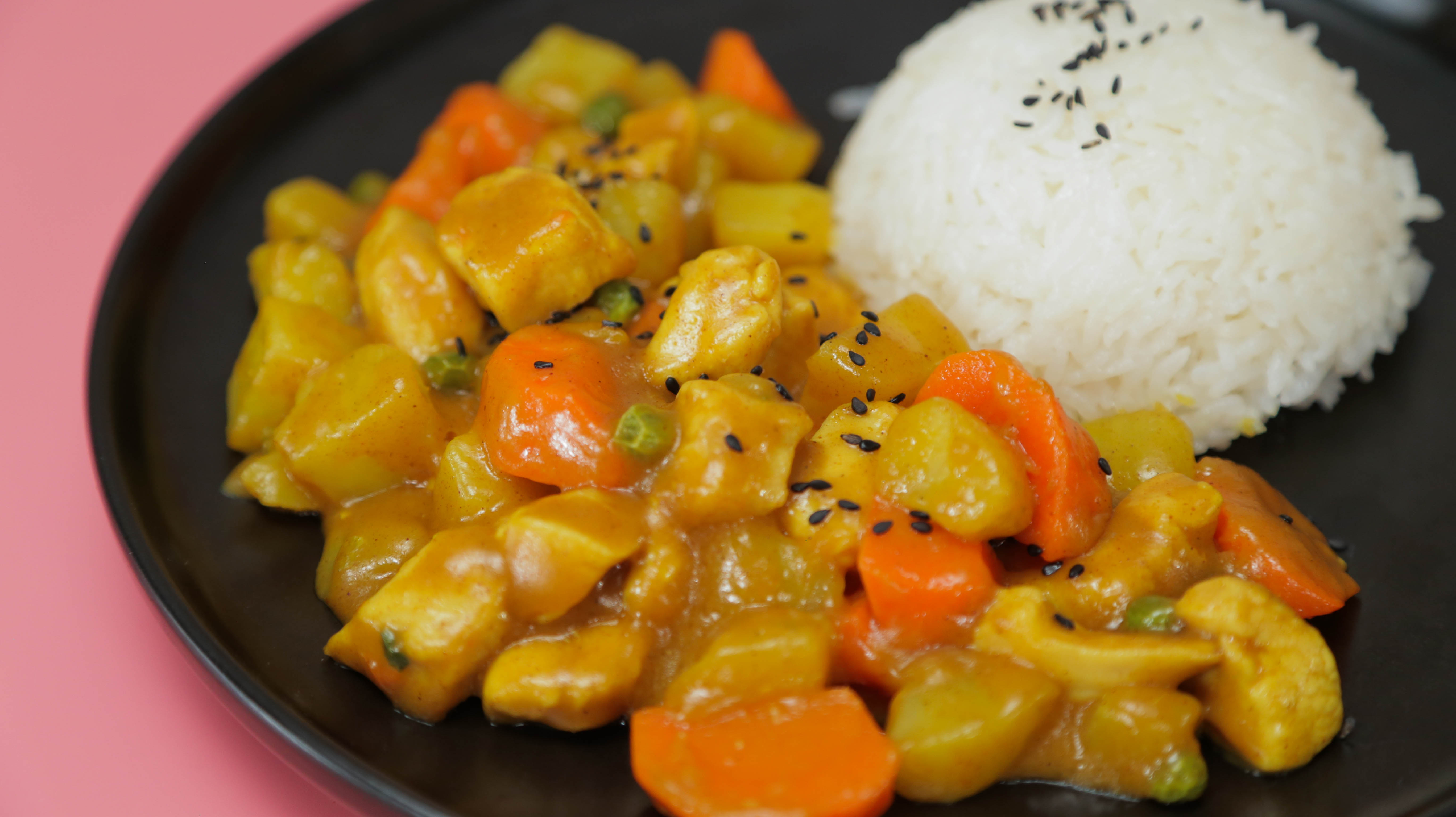 宝宝辅食：咖喱土豆鸡肉饭（适龄：36月+）的做法