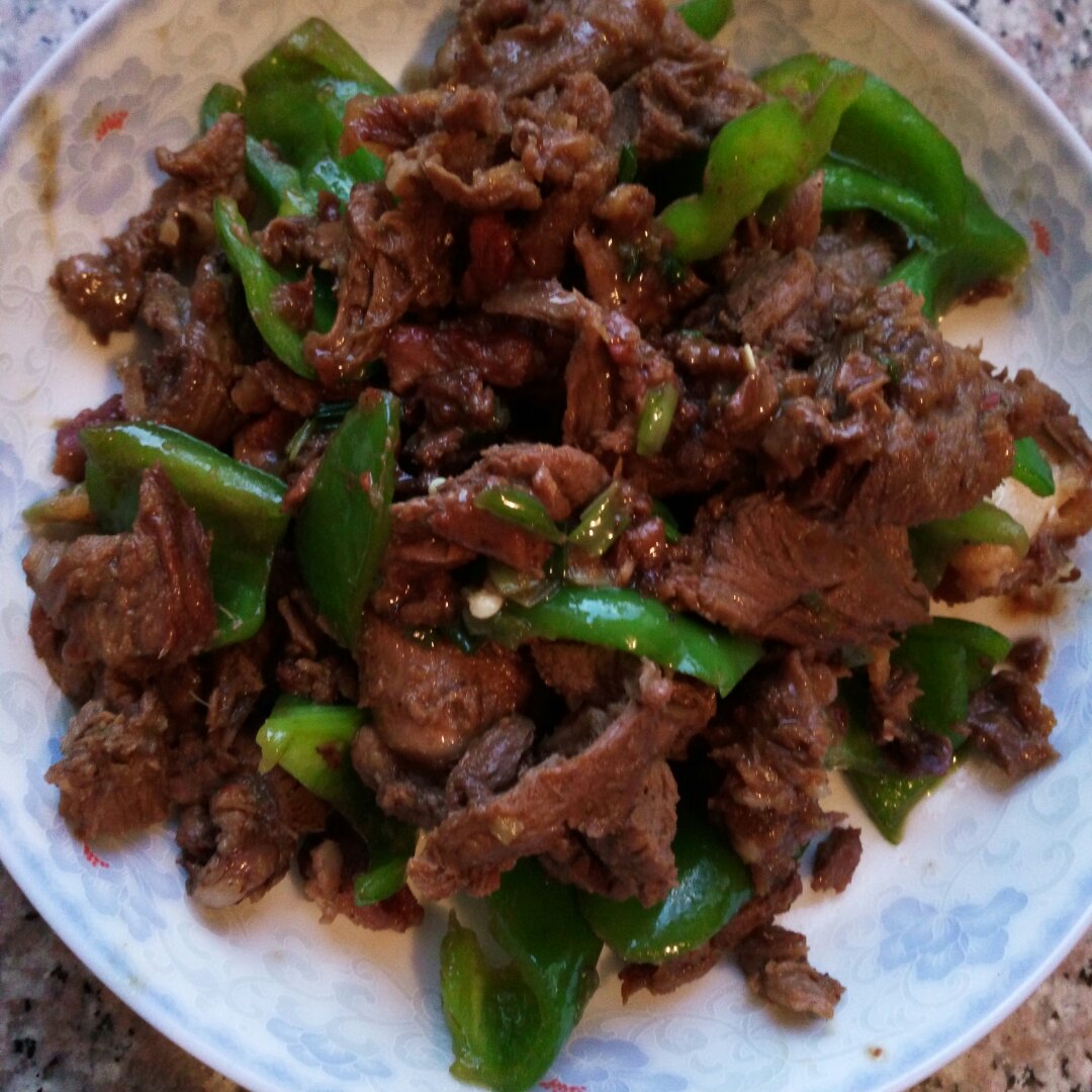 爆炒牛肉
