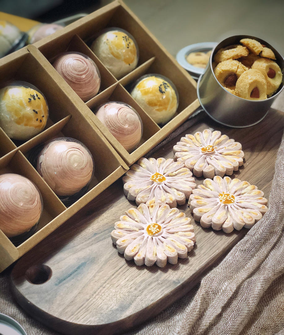 为春天🌿而生的菊花酥