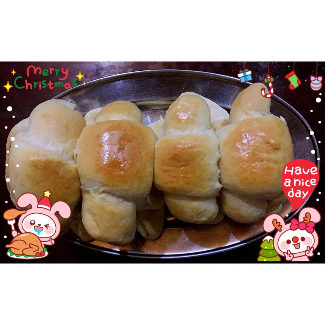 节日里的COMFORT FOOD --- 黄油面包卷
