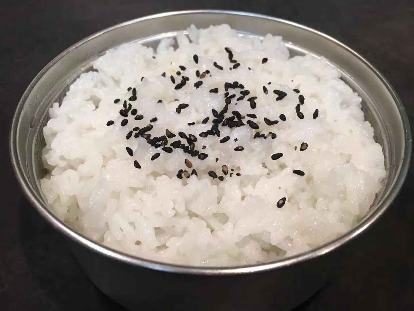 高压锅蒸米饭~最方便的便当米饭做法