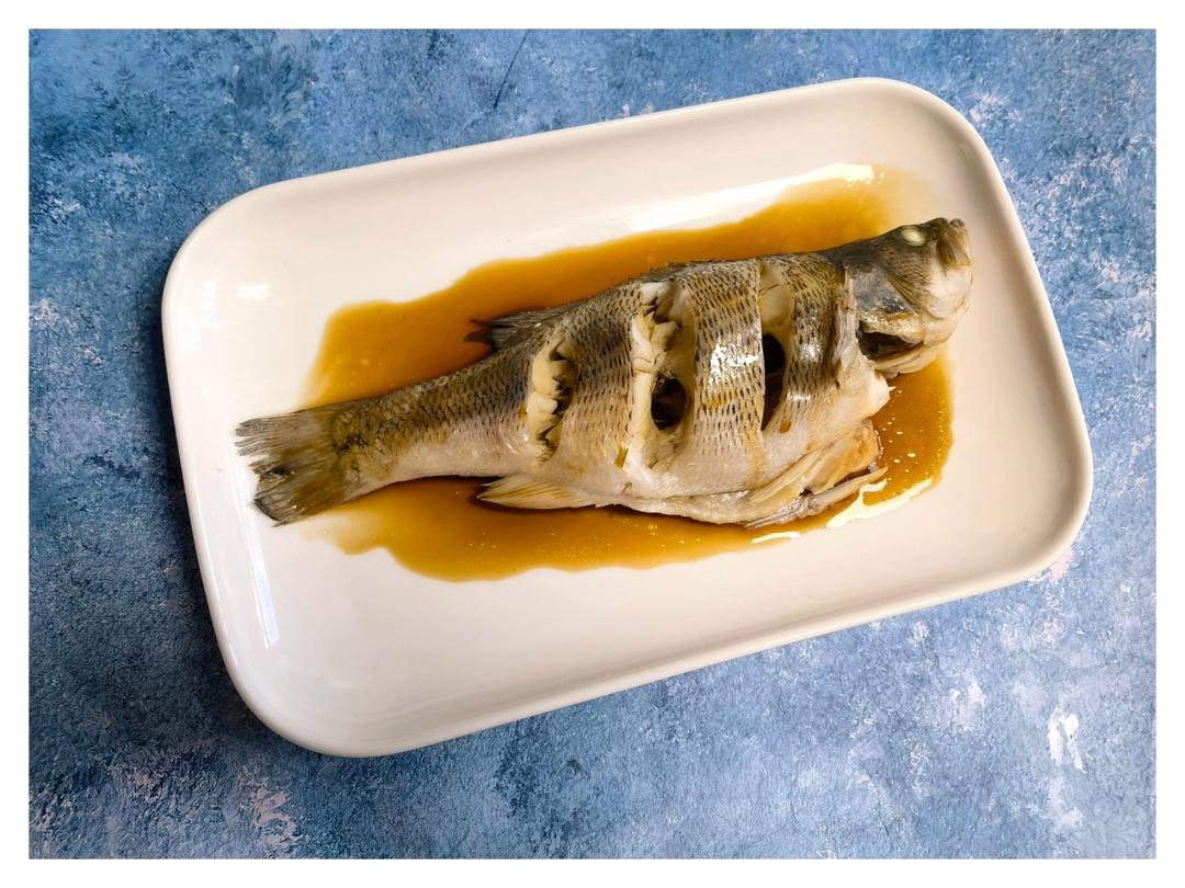 清蒸鲈鱼