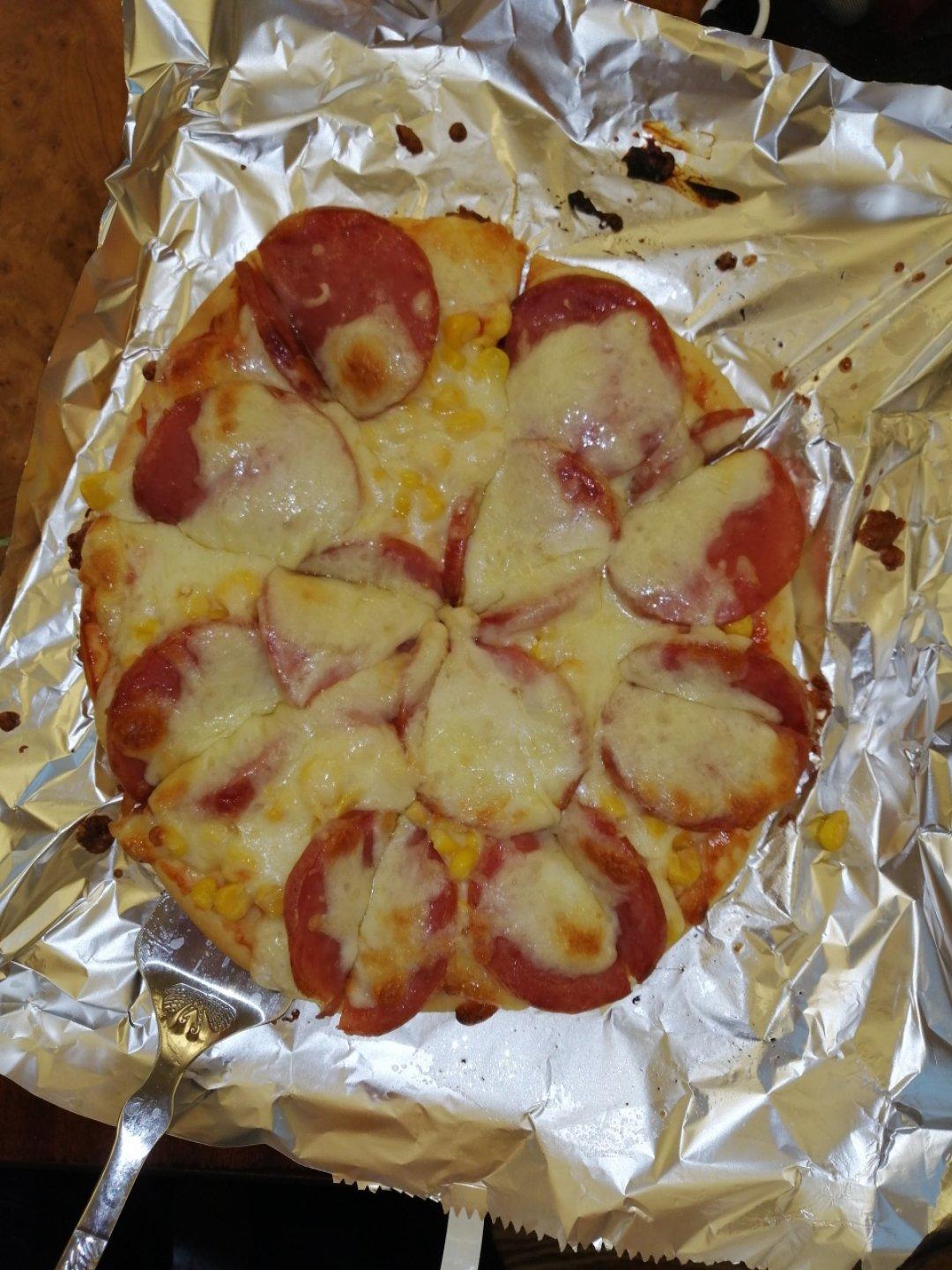 8寸纯手工什锦披萨