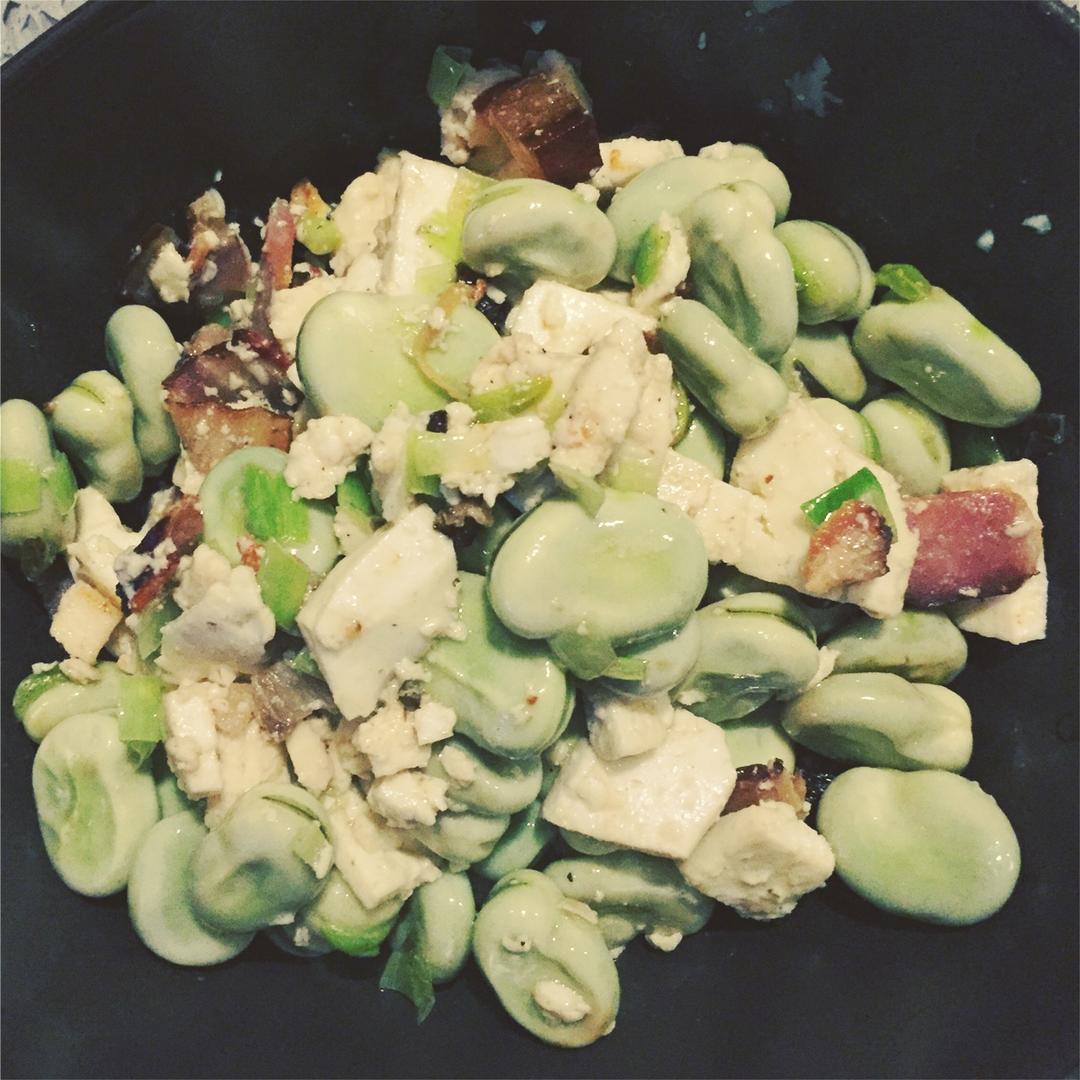 火腿乳饼烩青豆