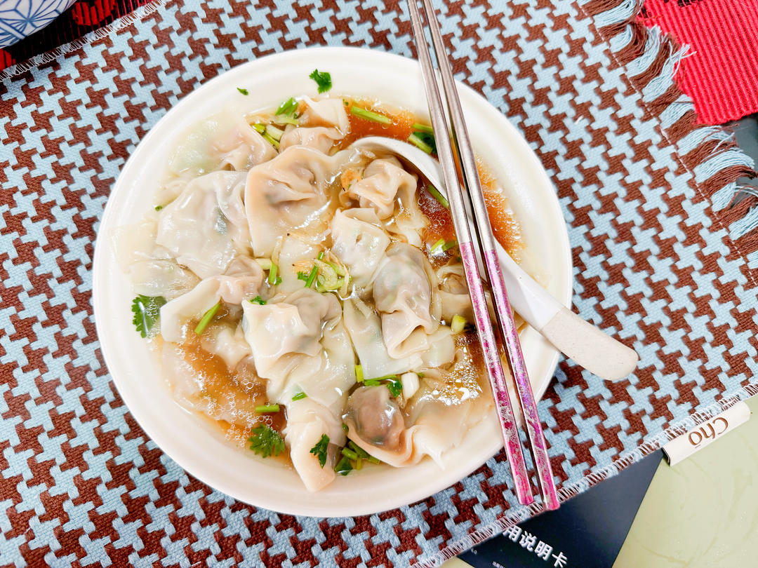 广式鲜肉馄饨