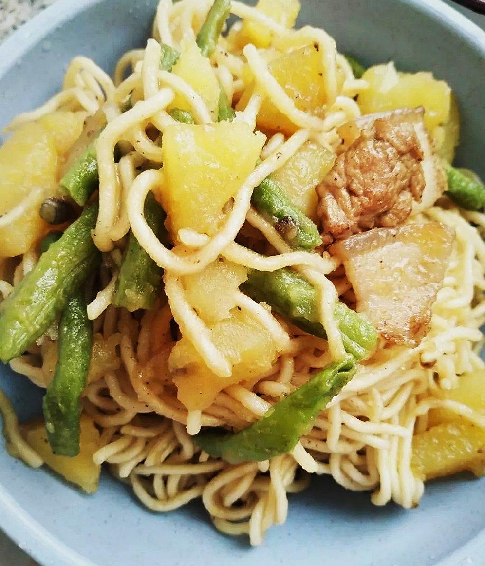 豆角焖面
