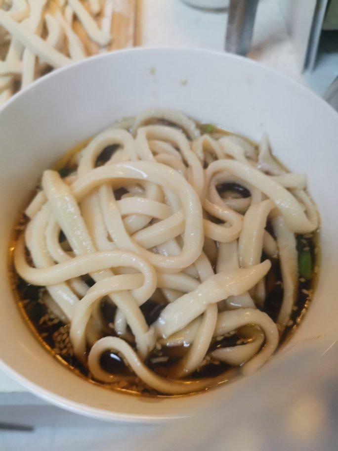 酸汤面