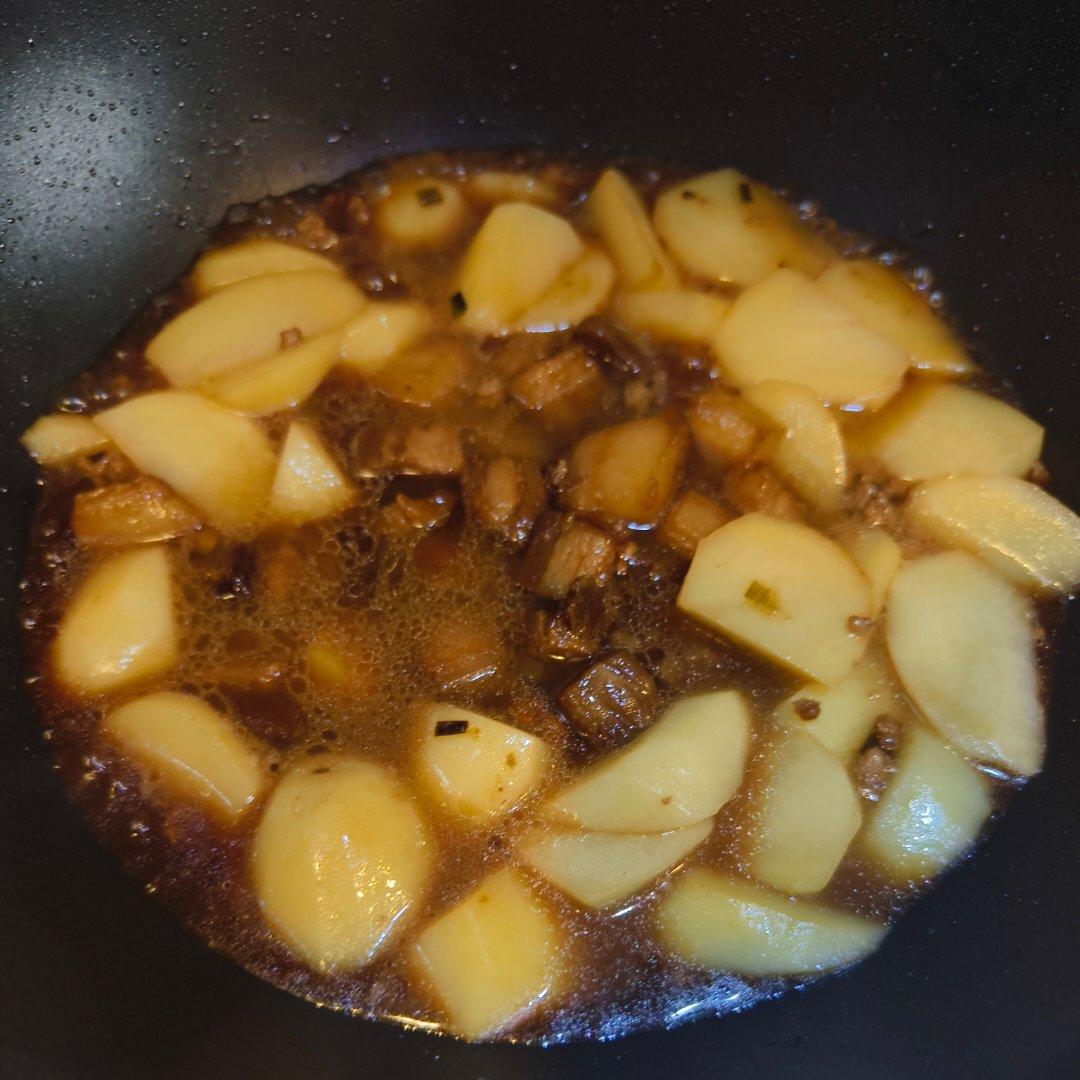 超级下饭的肉沫炒土豆！