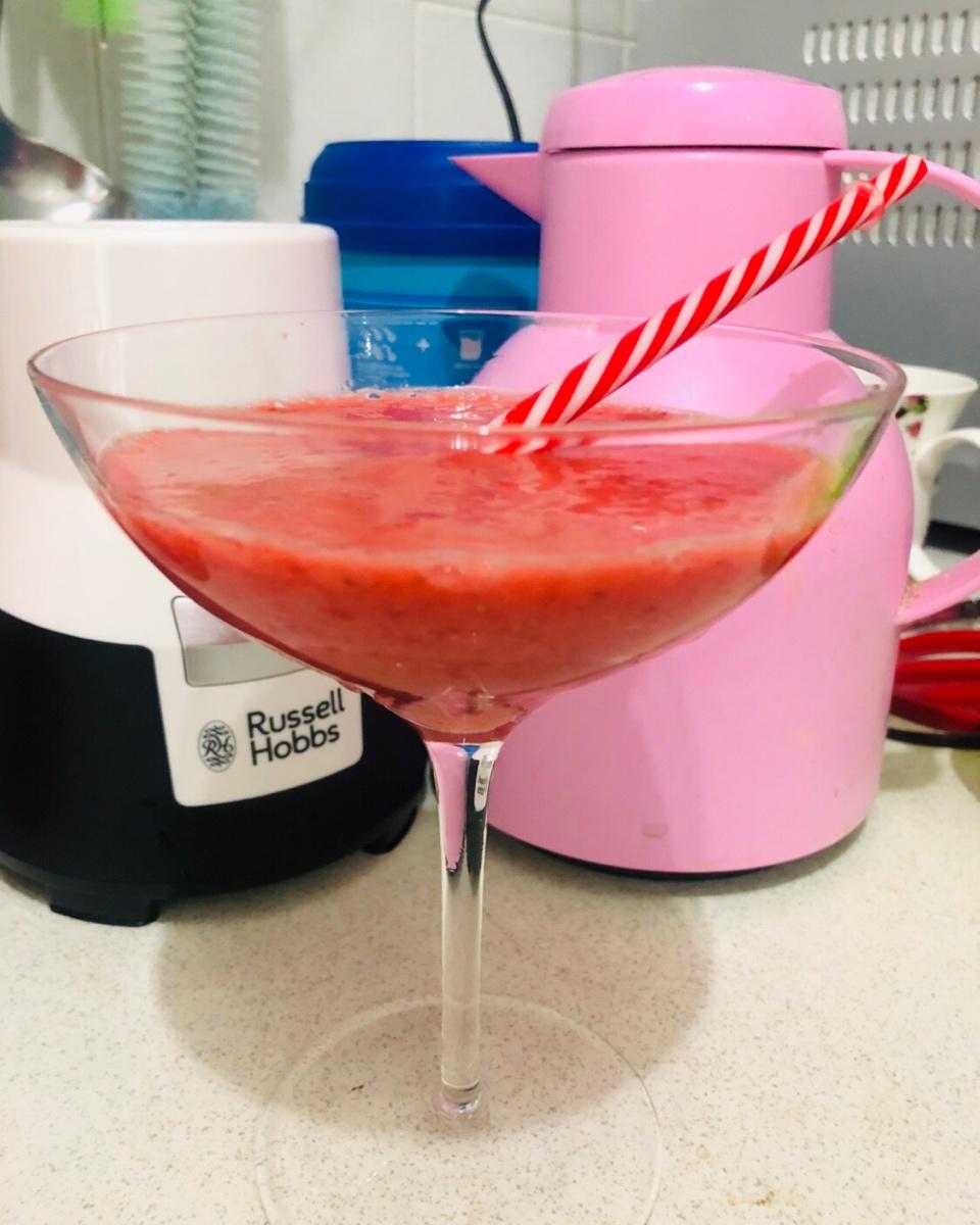 领豪榨汁机食谱之芒果奶昔