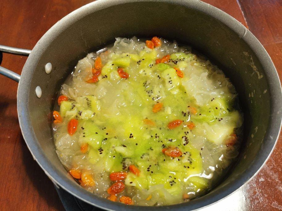 藜麦米的功效与作用怎么吃_白藜麦和三色藜麦_藜麦的功效与作用禁忌