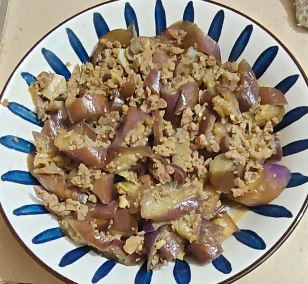 肉沫茄子（非油炸健康版）文末另附万能鱼香汁配方。