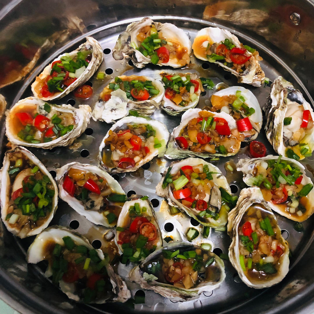蒜蓉粉丝蒸生蚝