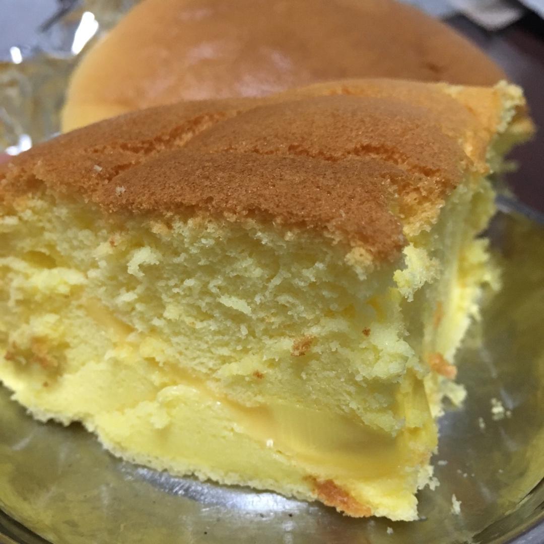 堪比柯基屁股
爆浆芝士🧀古早蛋糕