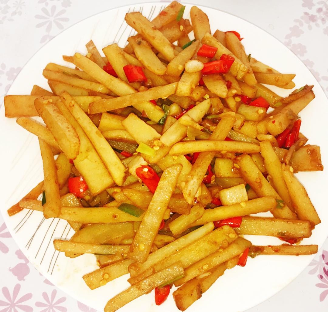 圆圆脸不圆做的酸辣土豆