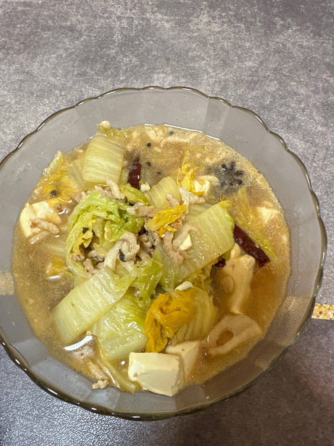 家常白菜粉条炖豆腐
