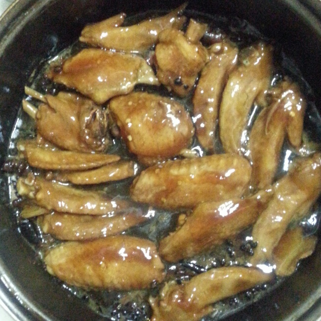 卤鸡翅