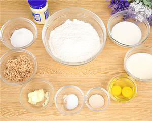肉松沙拉酱面包的做法（汤种）的做法 步骤4