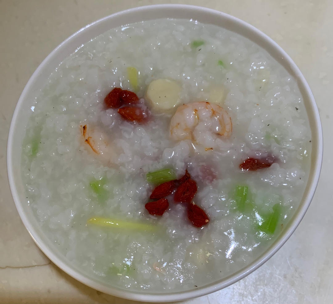 鲜虾砂锅粥
