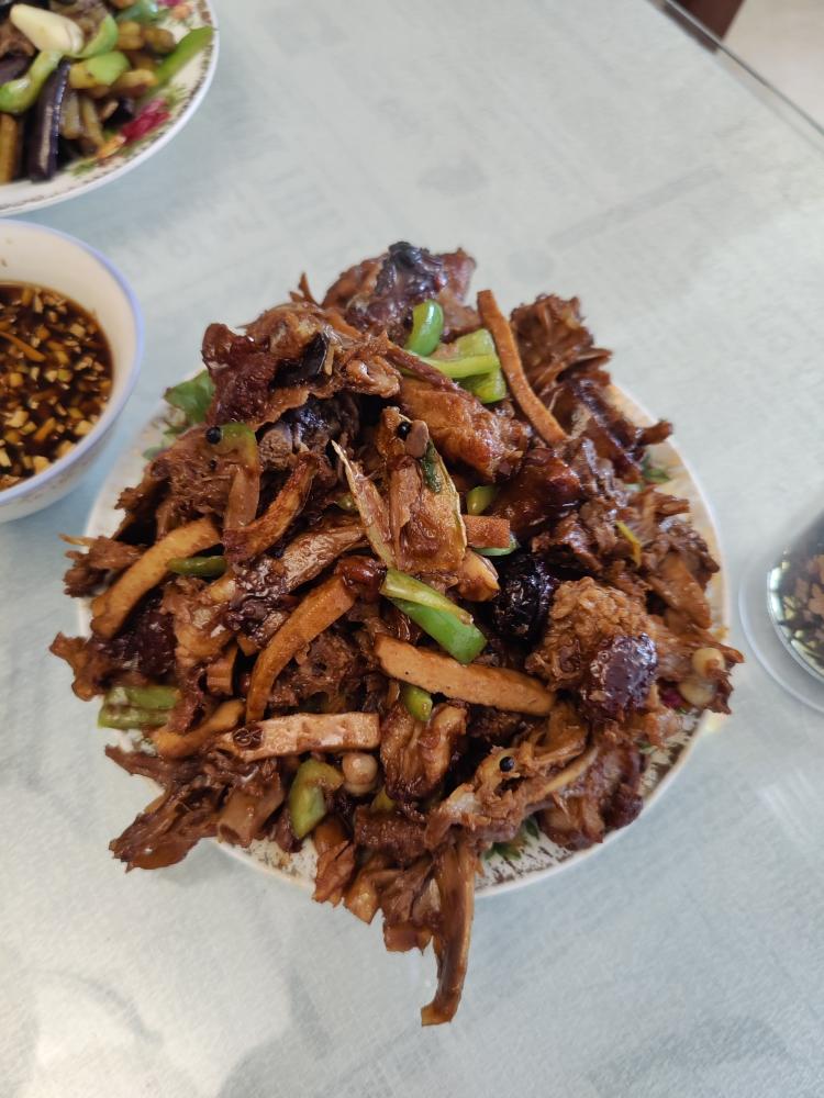 酱香鸭架