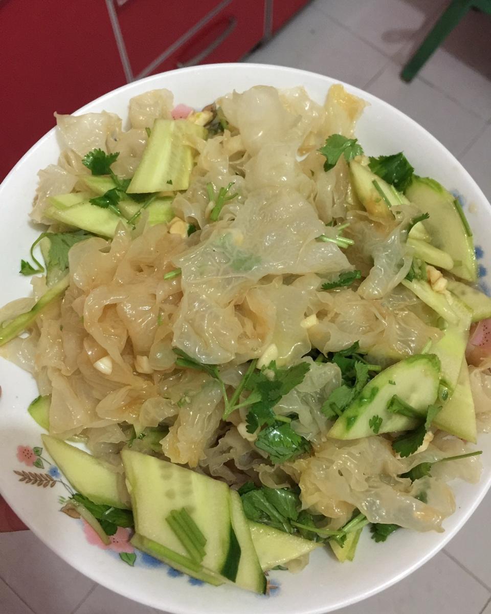 手机用户1650_j7vy做的银耳拌黄瓜