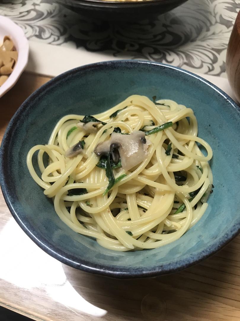 奶油蘑菇菠菜意大利面
