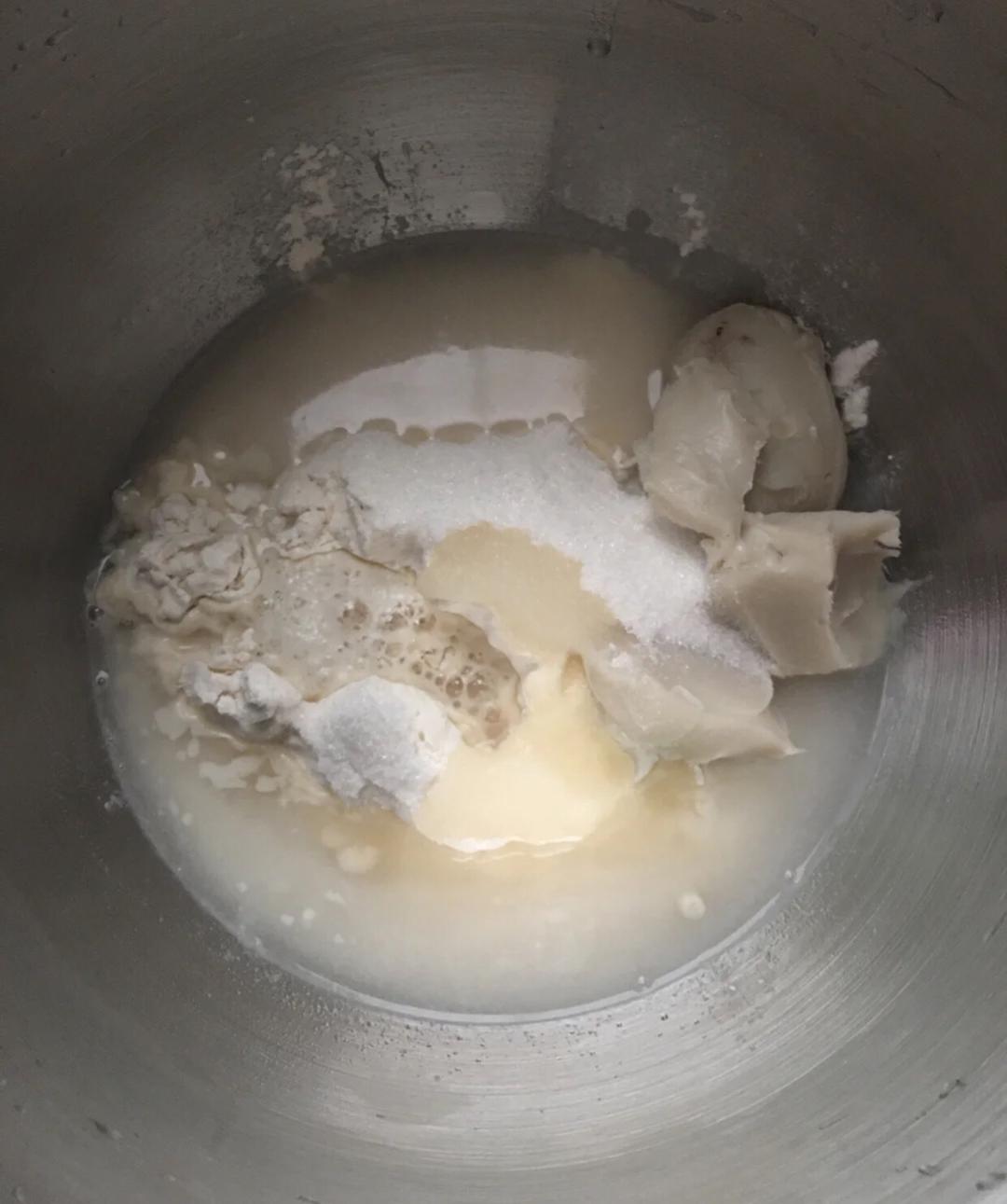 纯奶手撕吐司的做法 步骤1