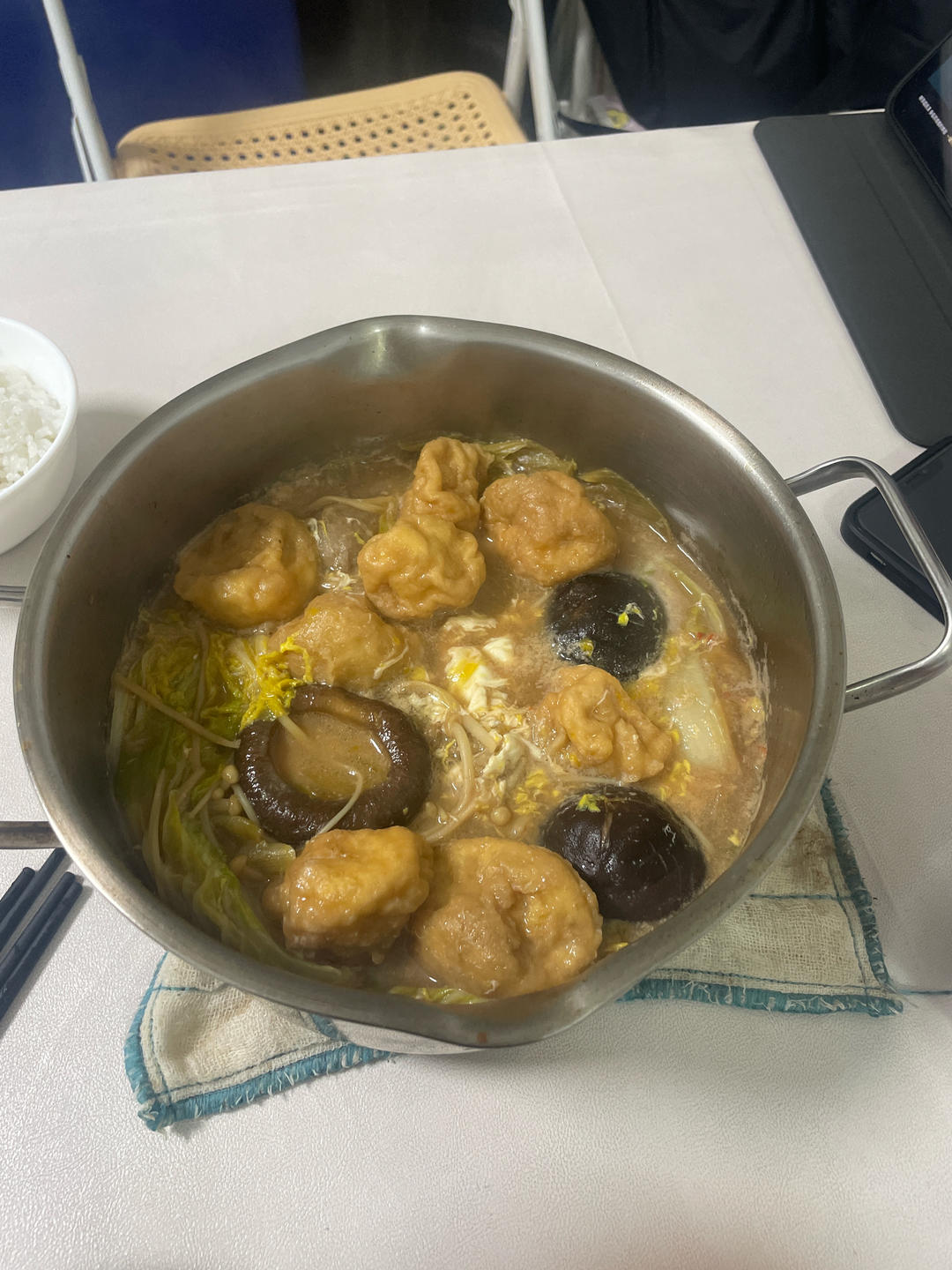 冬天很适合吃的：寿喜烧(没有味淋也能做)
