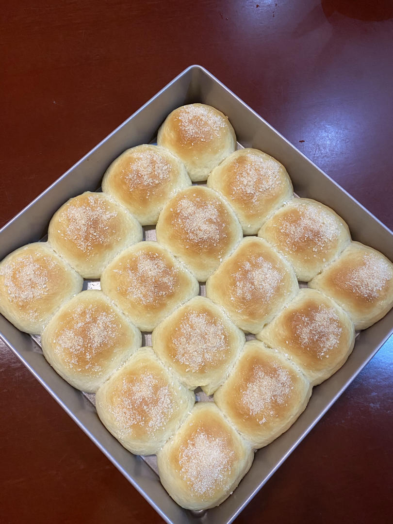 小酸酸的微笑像花儿一样做的奶油奶酪椰蓉餐包