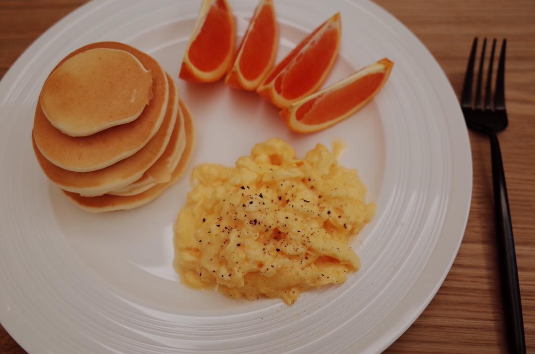 美式炒蛋 scrambled eggs