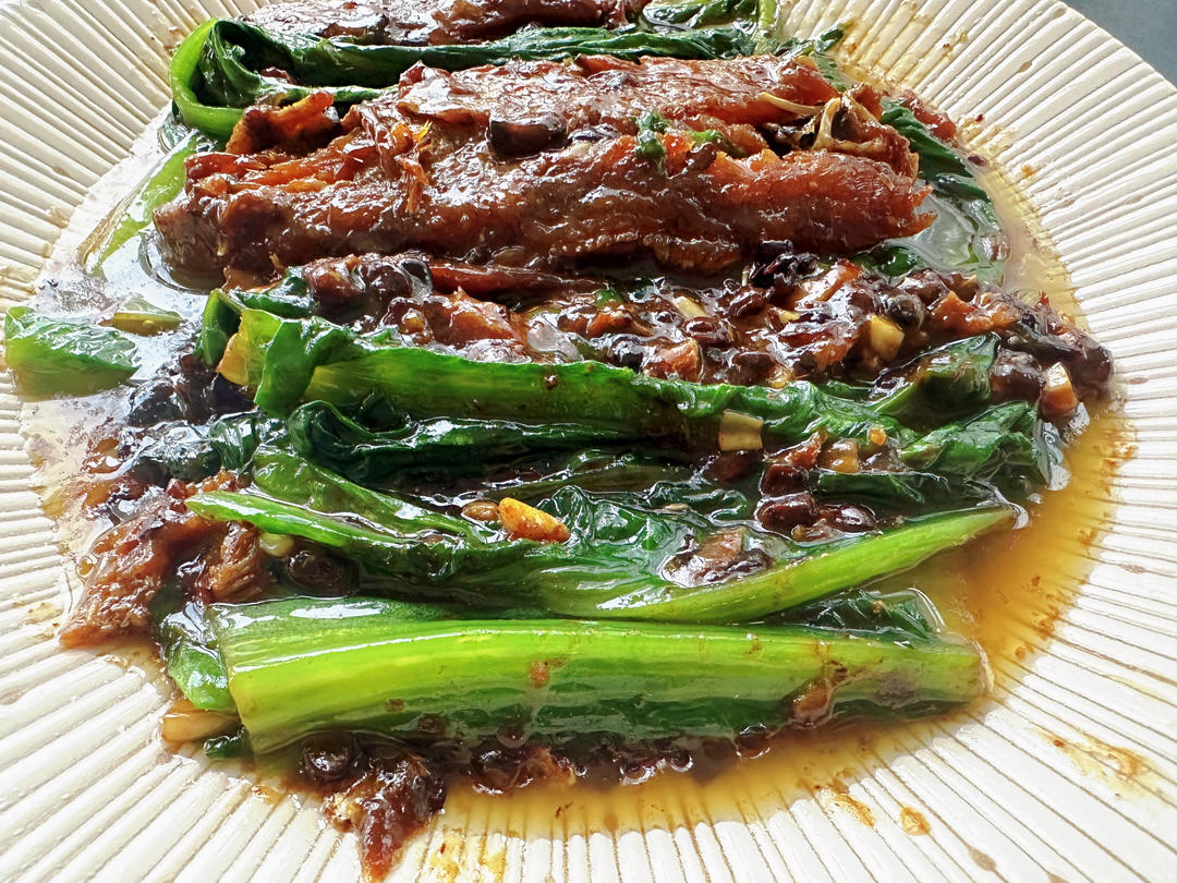 豆豉鲮鱼油麦菜
