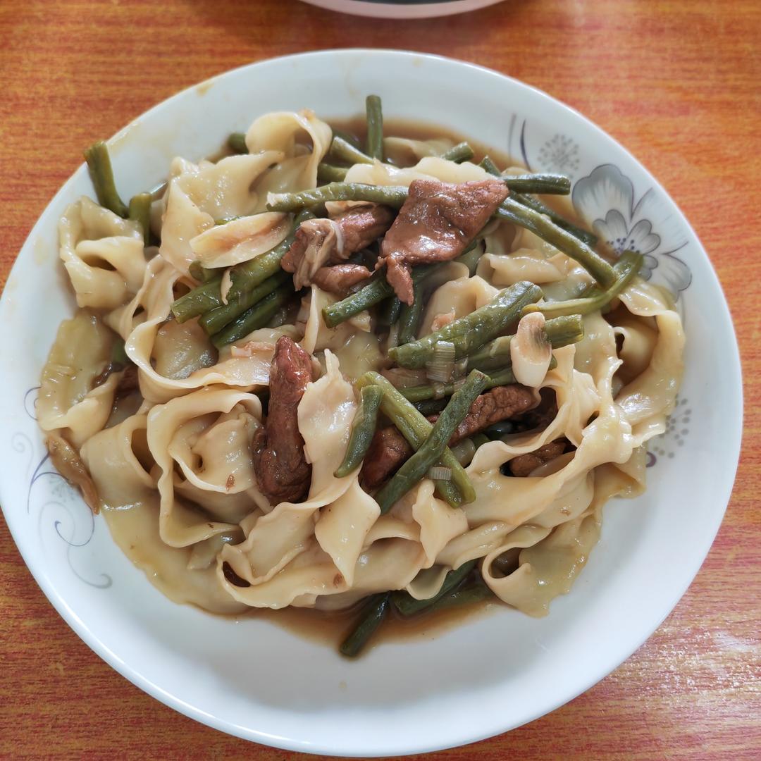 豆角焖面