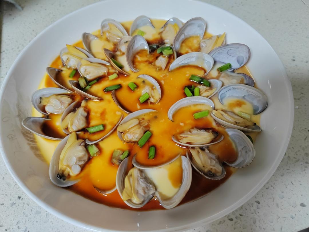 超级简单，鲜美嫩滑的「蛤蜊蒸蛋」