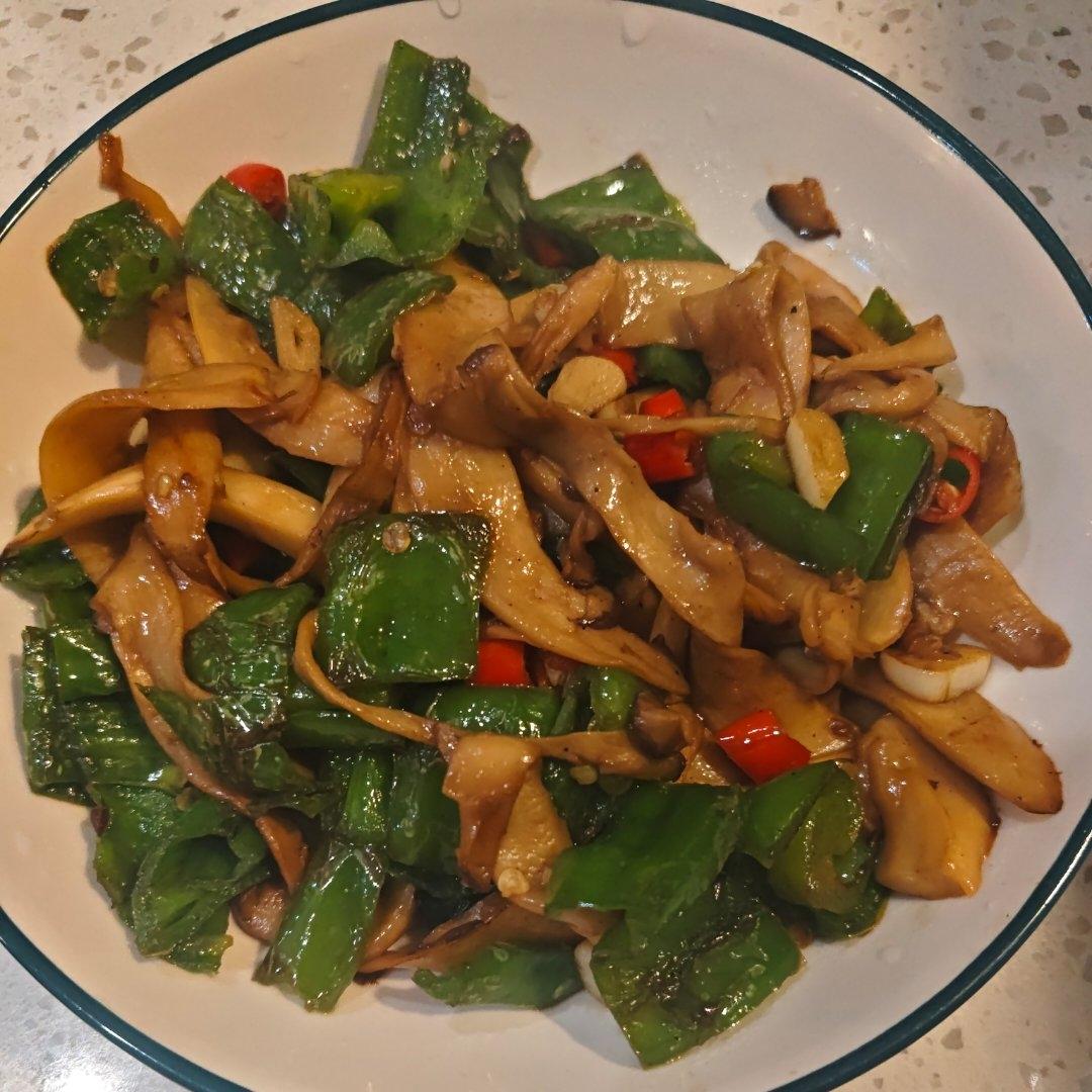 辣椒炒杏鲍菇