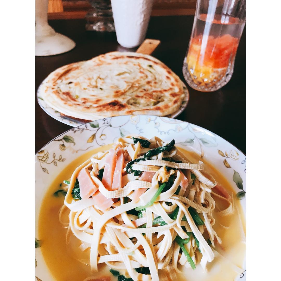 慧的美食每刻做的无需鸡汤的上汤煮干丝